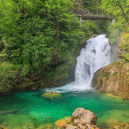 Semesterbostad Pocitniska Hisa Gorski Sepet Bled