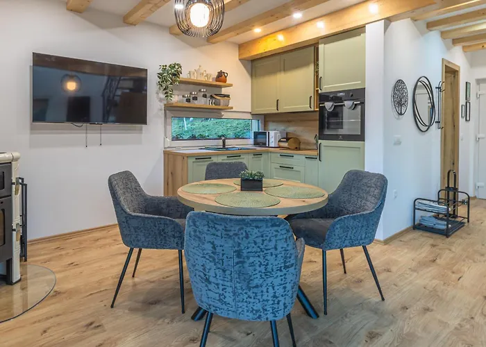 Pocitniska Hisa Gorski Sepet Tatil Evi